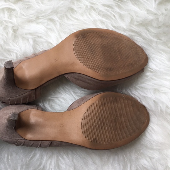 Kelly & Katie Joyce Pump - Picture 5 of 8